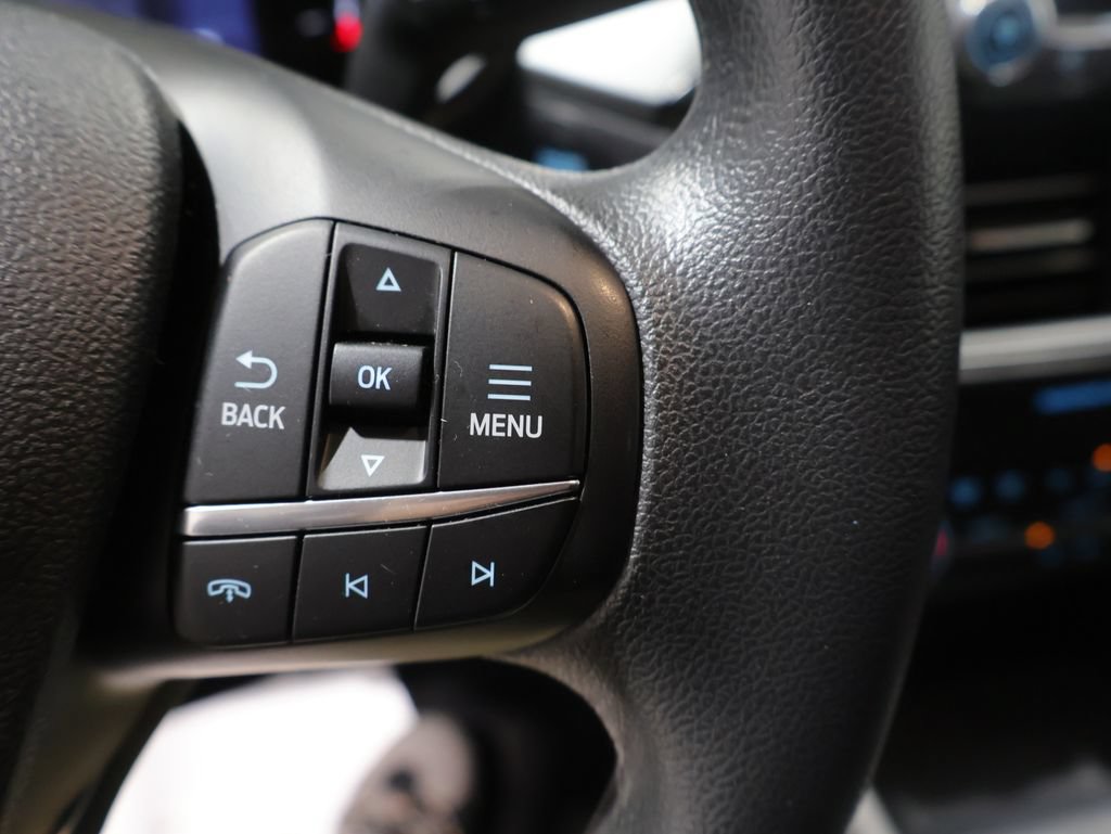 Used 2025 Ford Escape Active AWD/4WD image 32