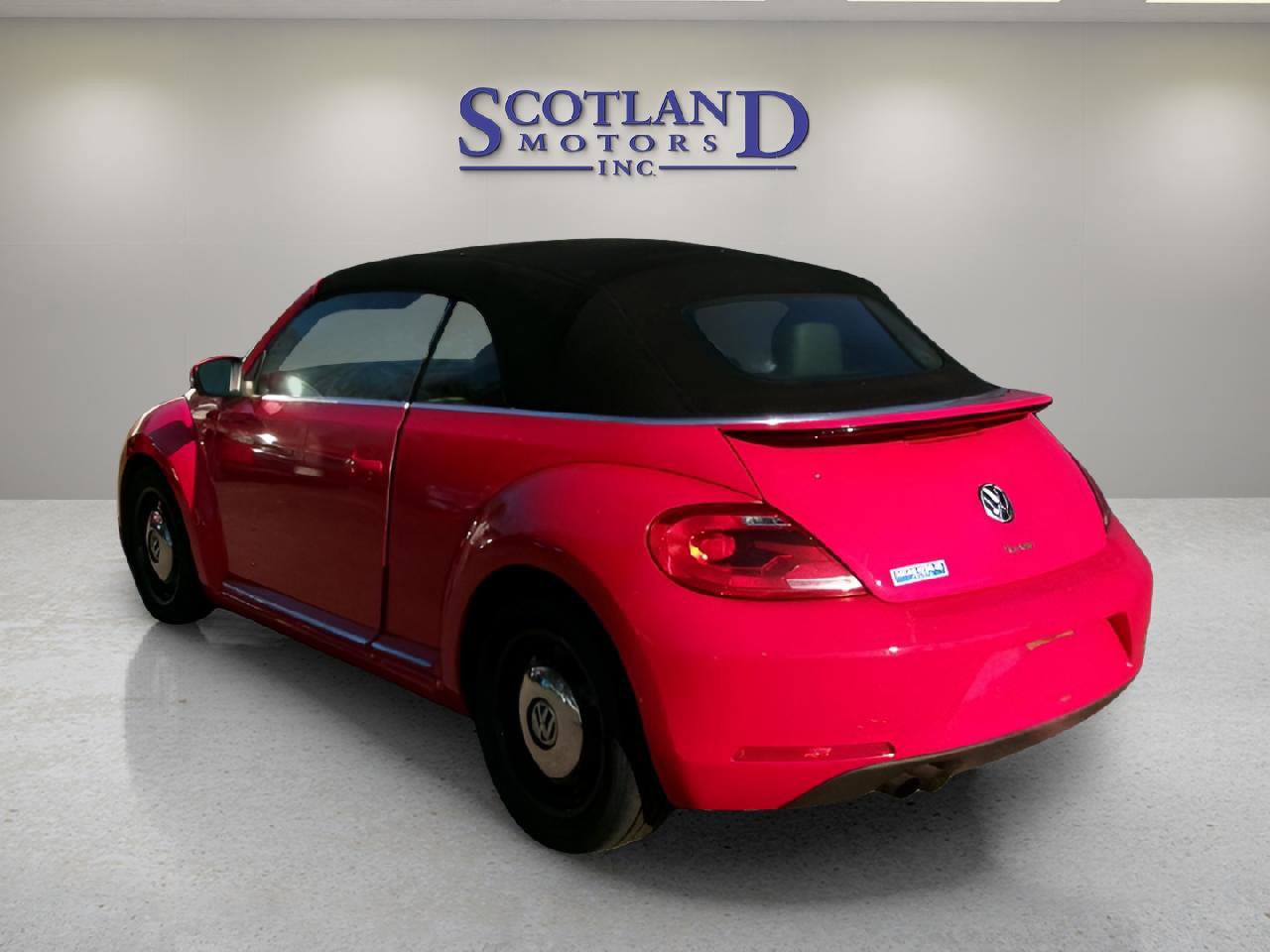 Used 2016 Volkswagen Beetle 1.8T S image 8