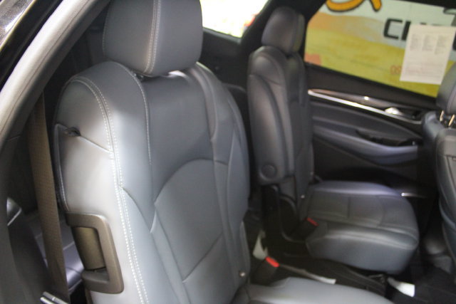 Used 2023 Buick Enclave Essence w/ Sport Touring Edition AWD/4WD image 9