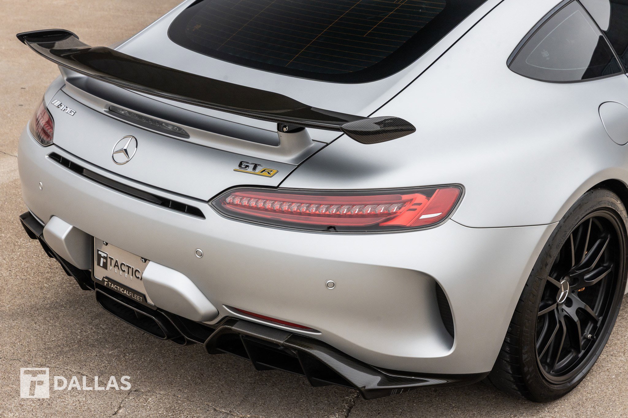 Used 2018 Mercedes-Benz AMG GT R image 19