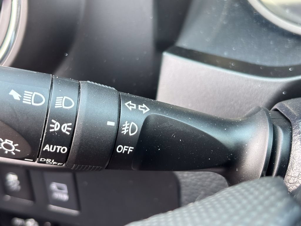 Used 2021 Toyota Tacoma TRD Sport w/ TRD Premium Sport Package AWD/4WD image 35