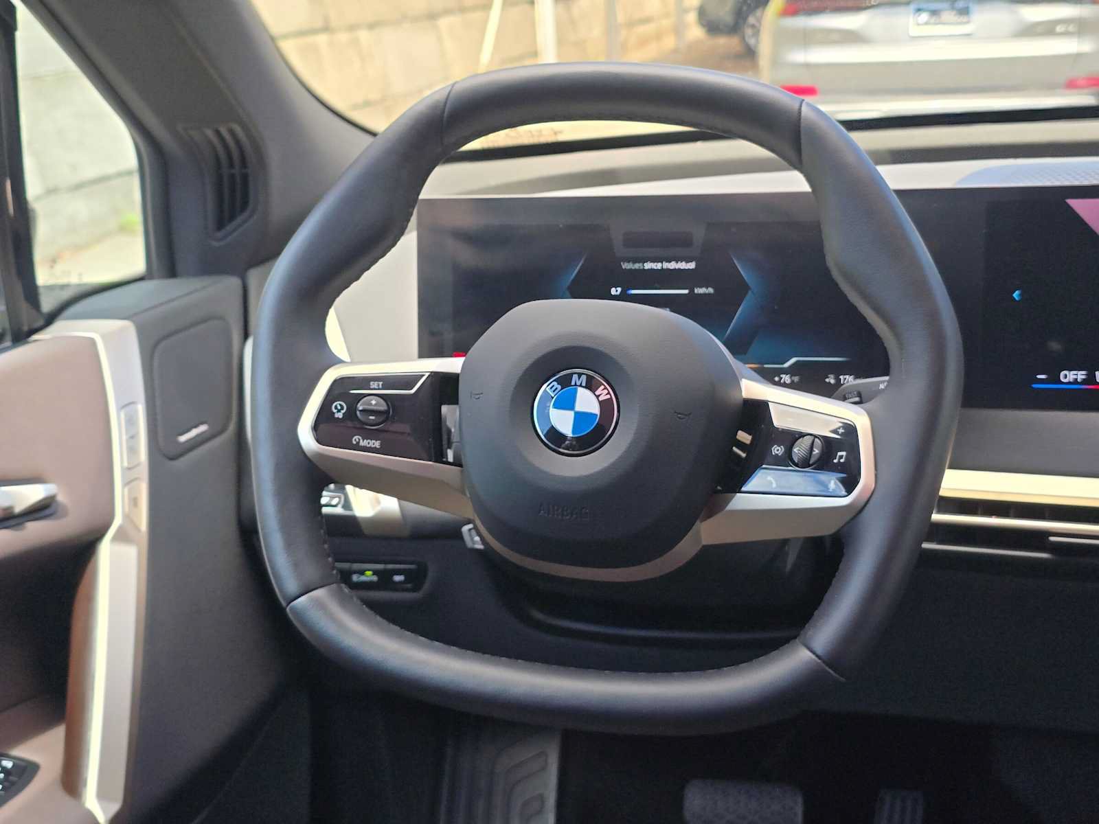 Used 2026 BMW iX xDrive45 AWD/4WD image 19