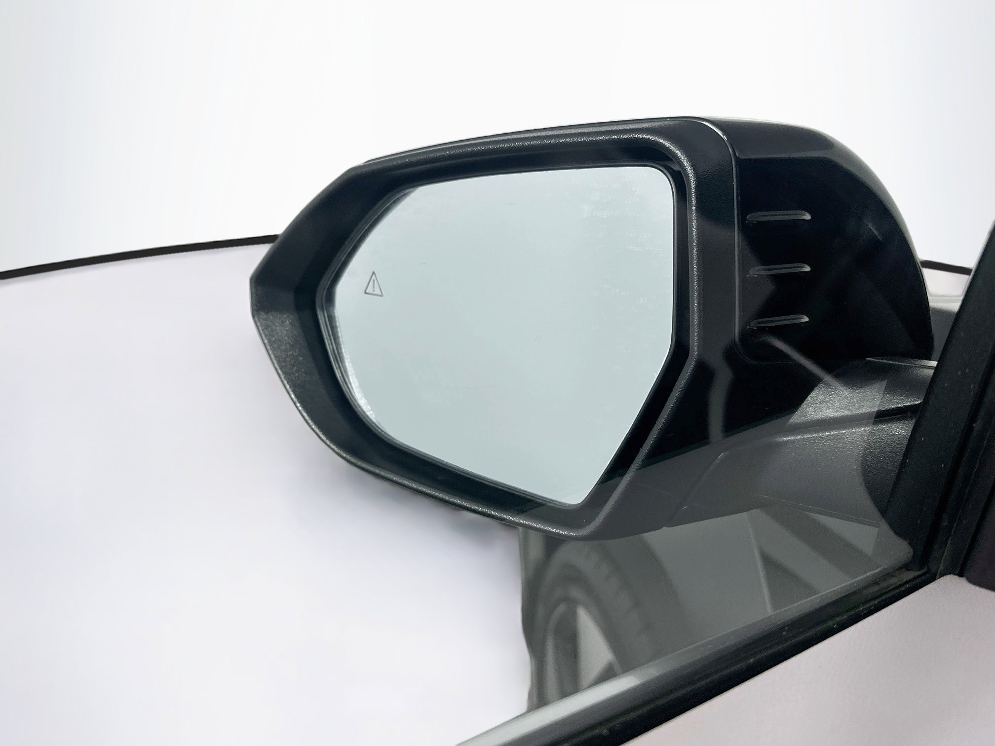 Used 2024 Hyundai Kona Limited FWD image 16