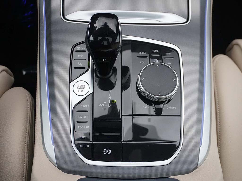 Used 2022 BMW X5 xDrive40i w/ Premium Package AWD/4WD image 62