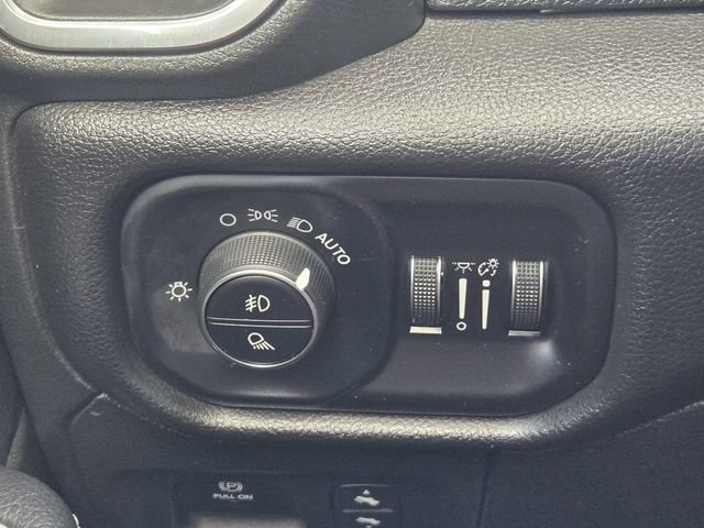 Used 2024 RAM 1500 Laramie RWD image 20