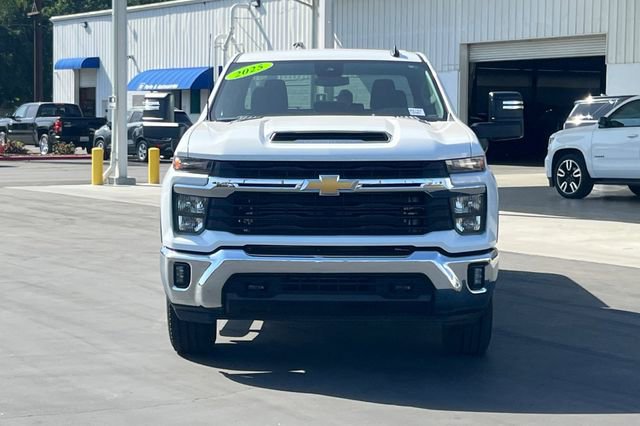 Used 2025 Chevrolet Silverado 2500 LT w/ Convenience Package AWD/4WD image 9