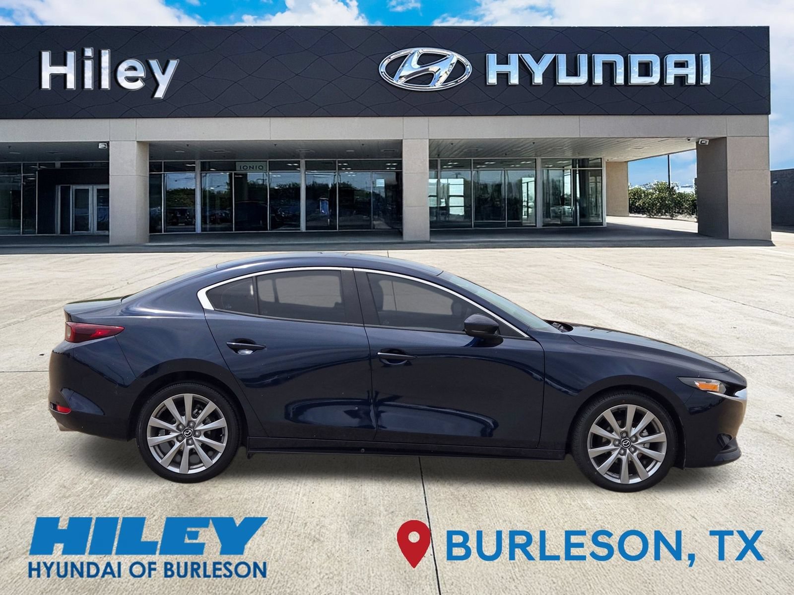 Used 2023 MAZDA MAZDA3 s FWD image 3