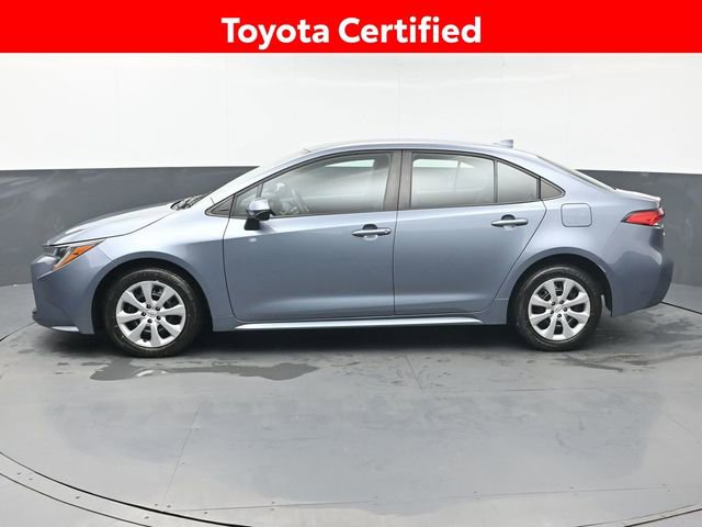 Used 2023 Toyota Corolla LE image 2
