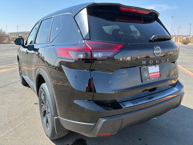 New 2026 Nissan Rogue SV FWD image 4