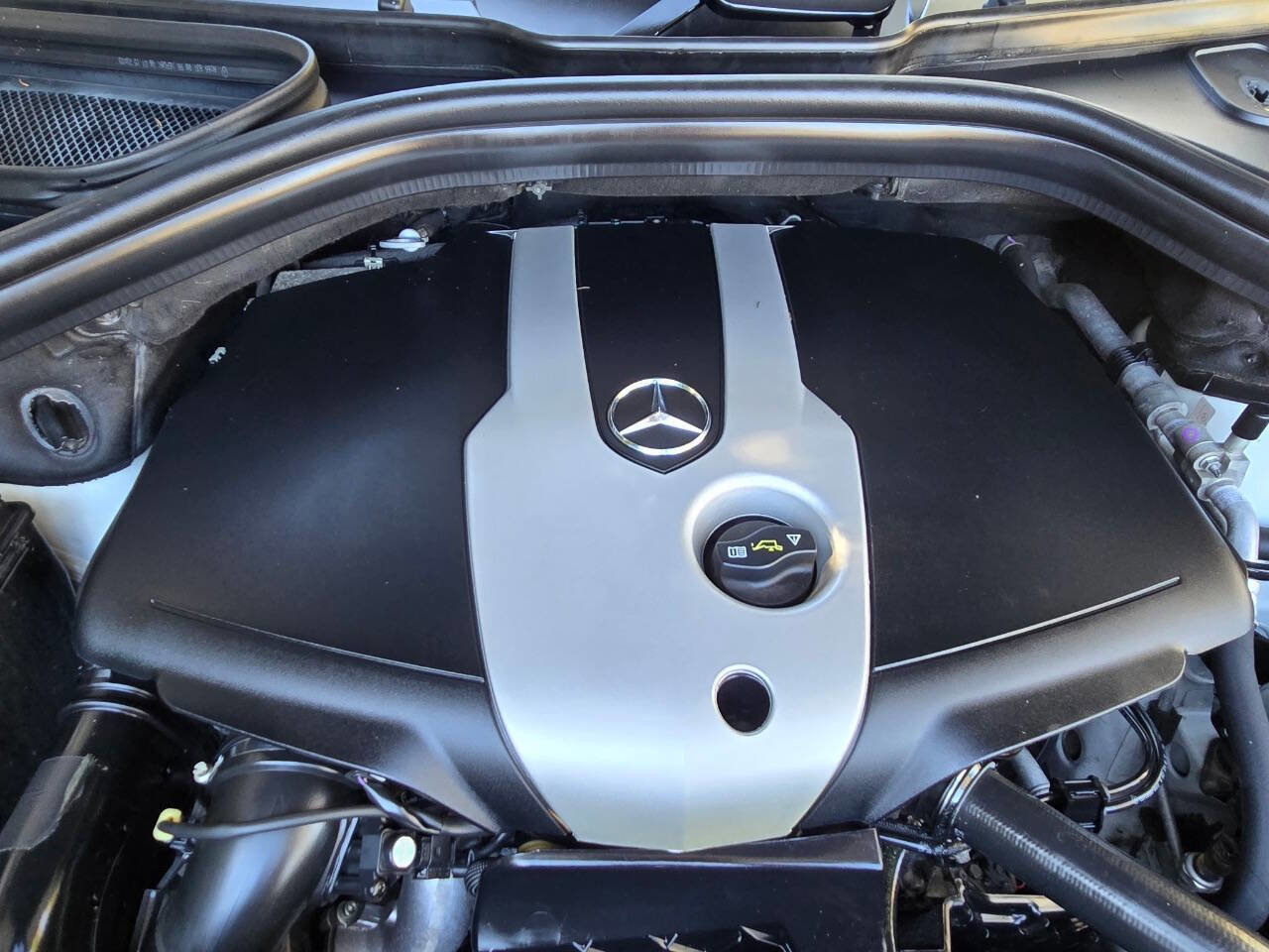 Used 2015 Mercedes-Benz ML 250 BlueTEC 4MATIC image 33