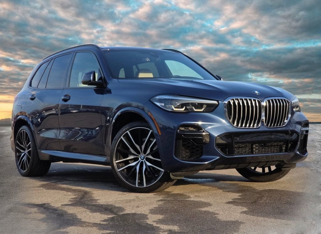 Used 2022 BMW X5 xDrive40i w/ M Sport Package