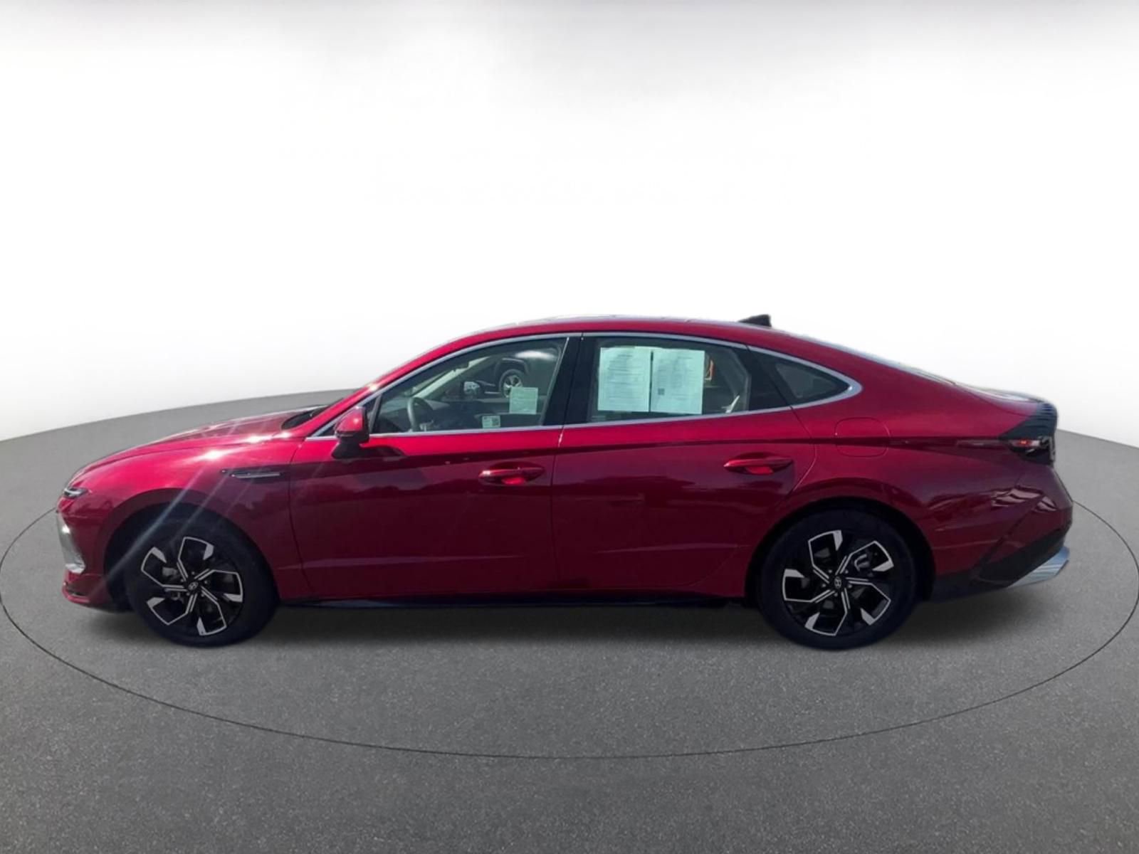 Used 2025 Hyundai Sonata SEL image 8
