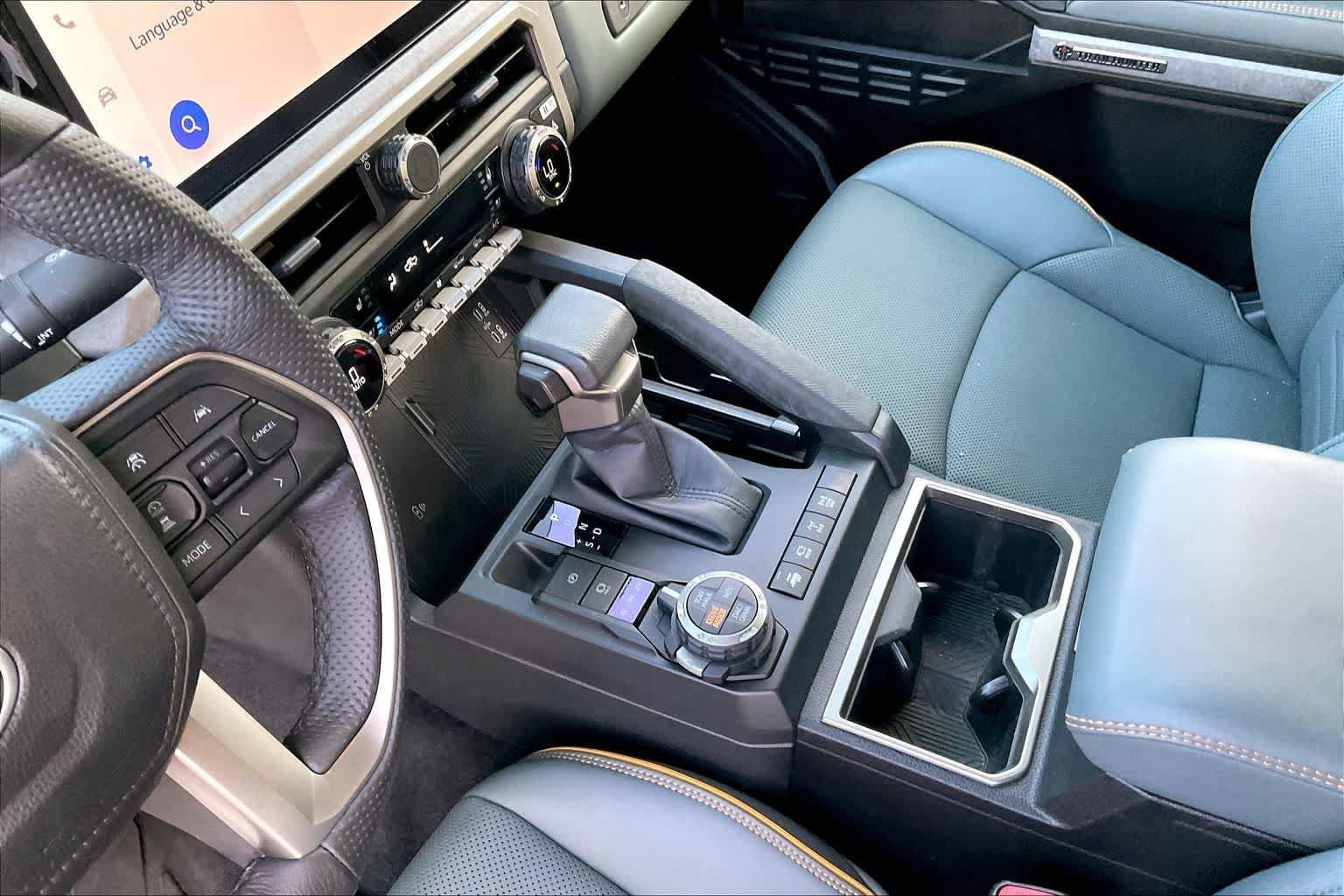 Used 2024 Toyota Tacoma 4x4 Double Cab Hybrid image 16