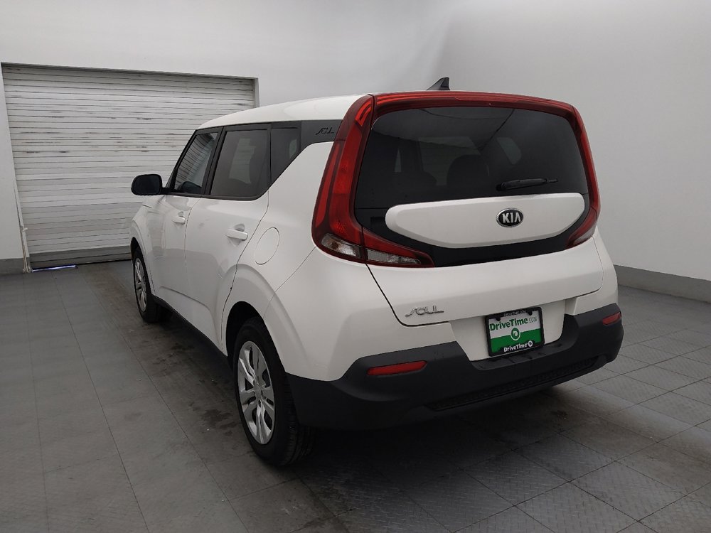 Used 2021 Kia Soul LX image 5