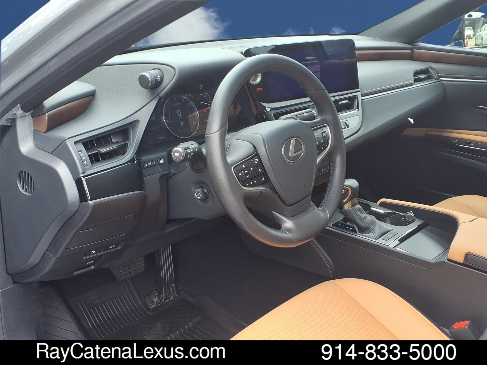 Certified 2024 Lexus ES 250 w/ Premium Package AWD/4WD image 9