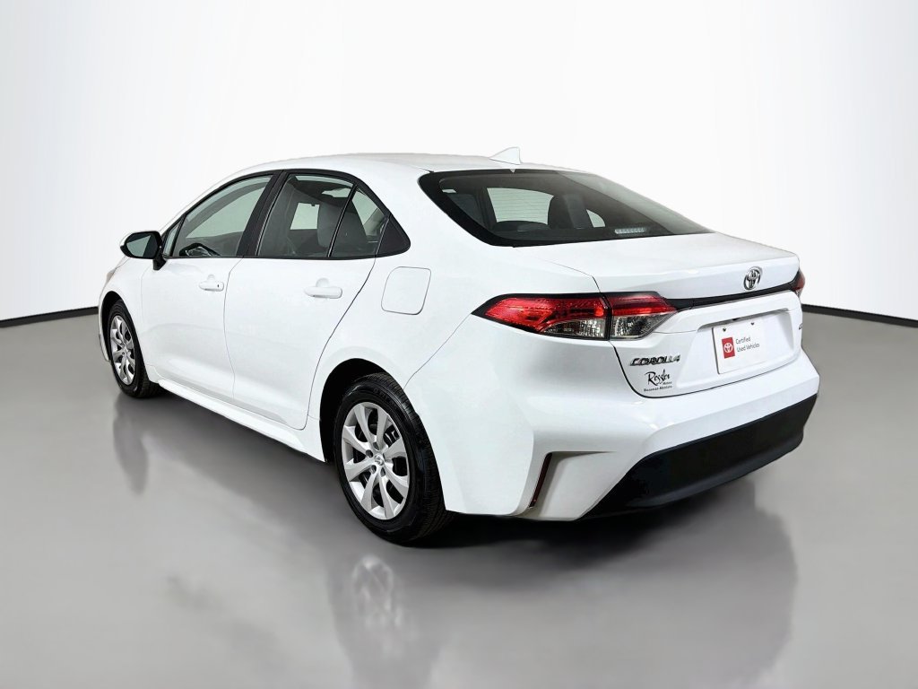 Used 2024 Toyota Corolla LE FWD image 8