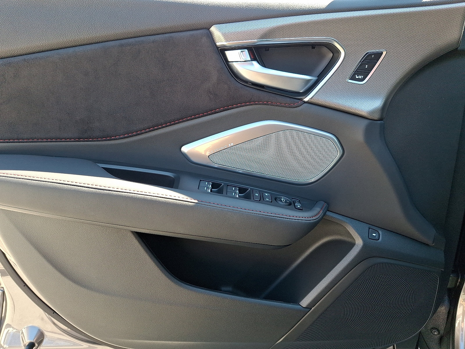 New 2026 Acura RDX w/ Advance Package AWD/4WD image 8