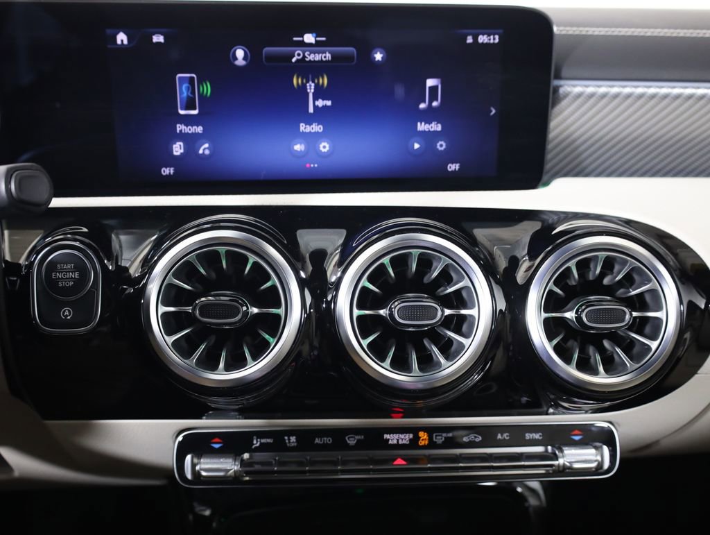 Certified 2025 Mercedes-Benz CLA 250 4MATIC image 23