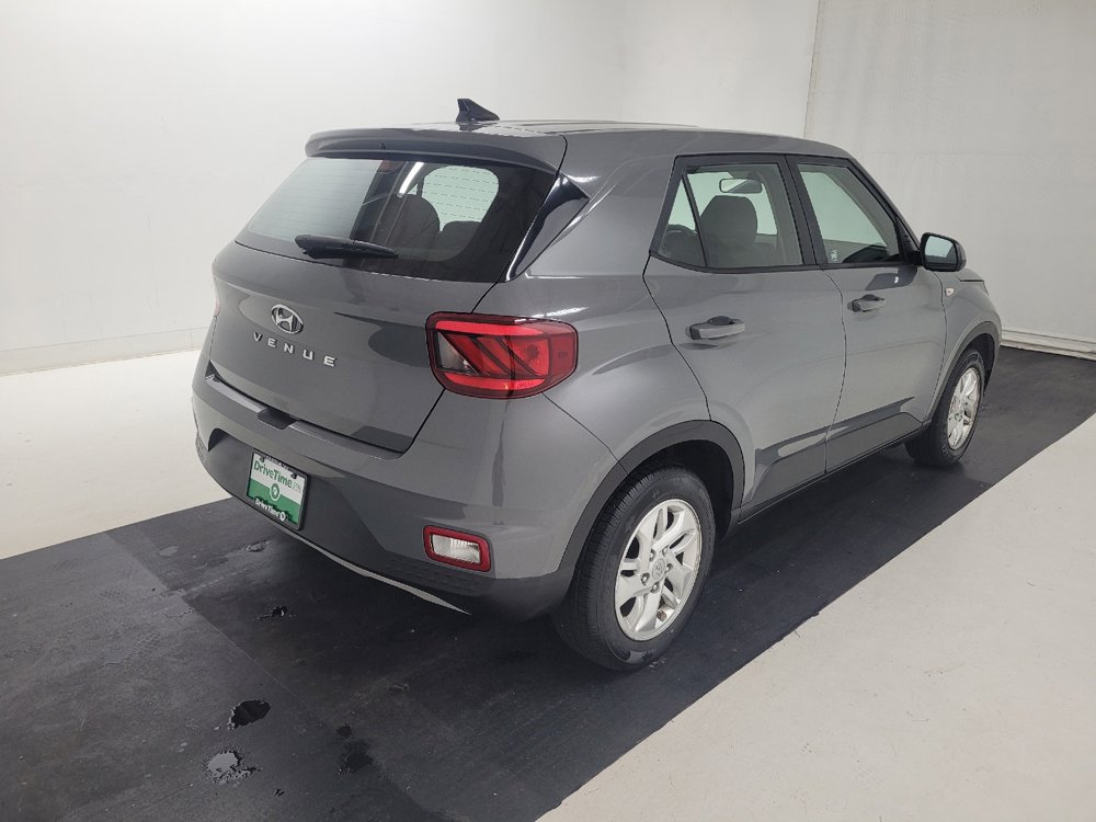 Used 2021 Hyundai Venue SE FWD image 9