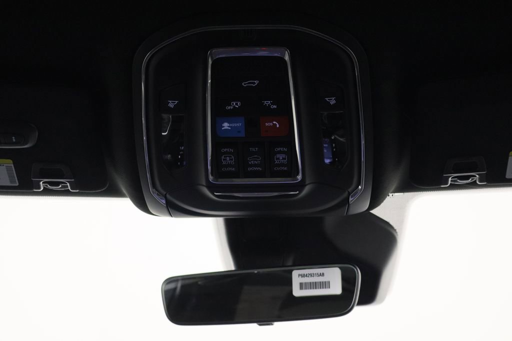 New 2026 Jeep Grand Cherokee Limited image 28