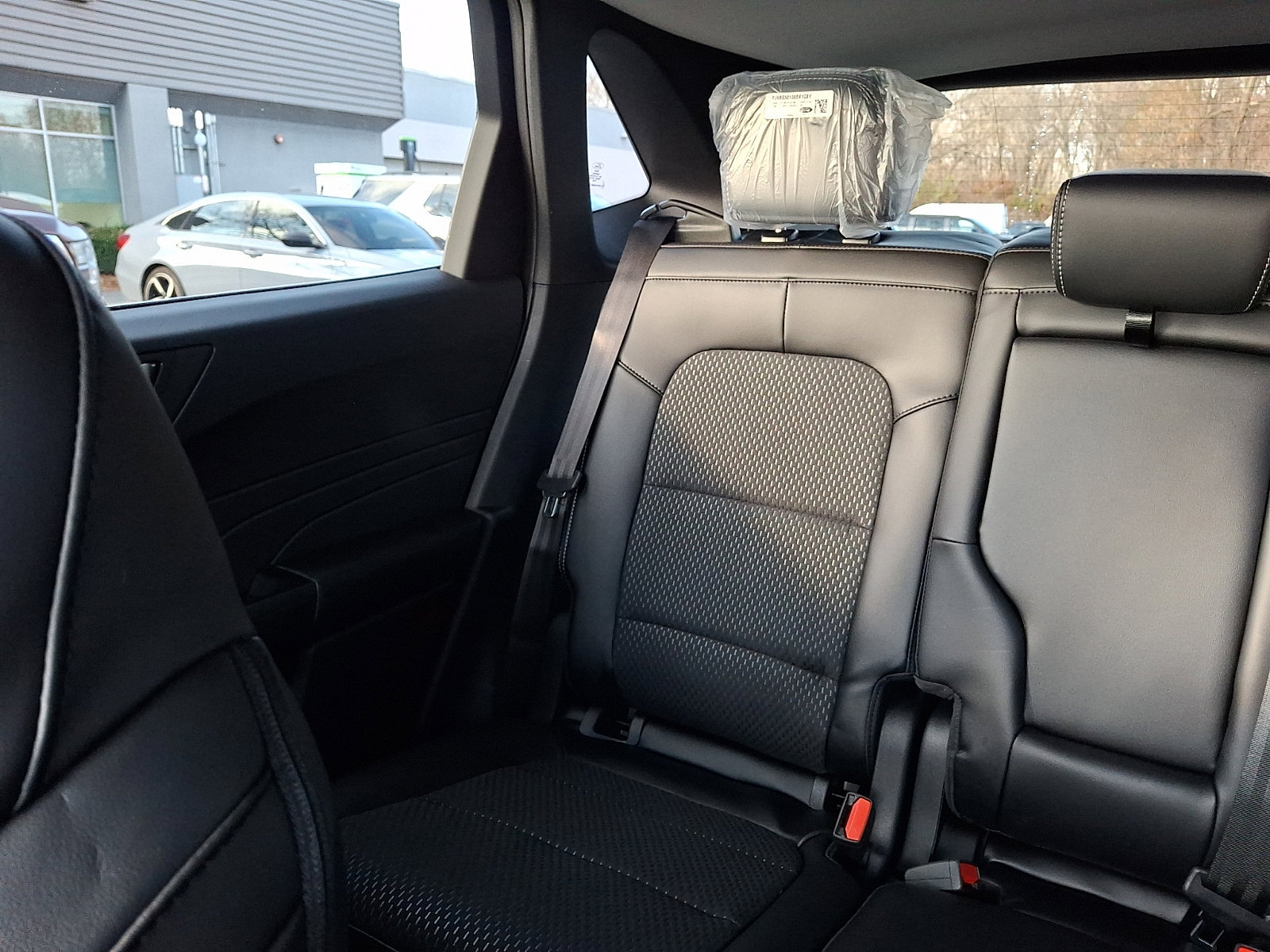 New 2026 Ford Escape SE FWD image 12