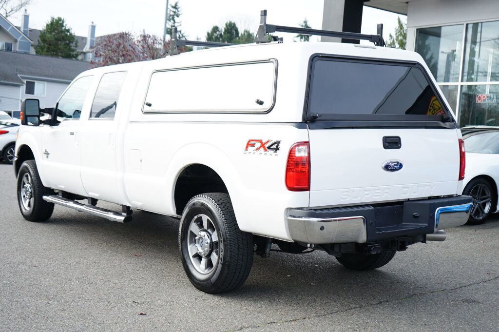 Used 2012 Ford F350 Lariat w/ Lariat Interior Pkg image 3