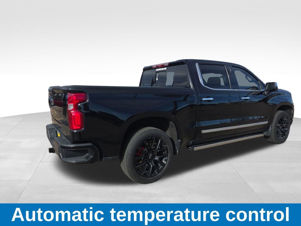 Used 2023 Chevrolet Silverado 1500 High Country w/ High Country Premium Package image 6