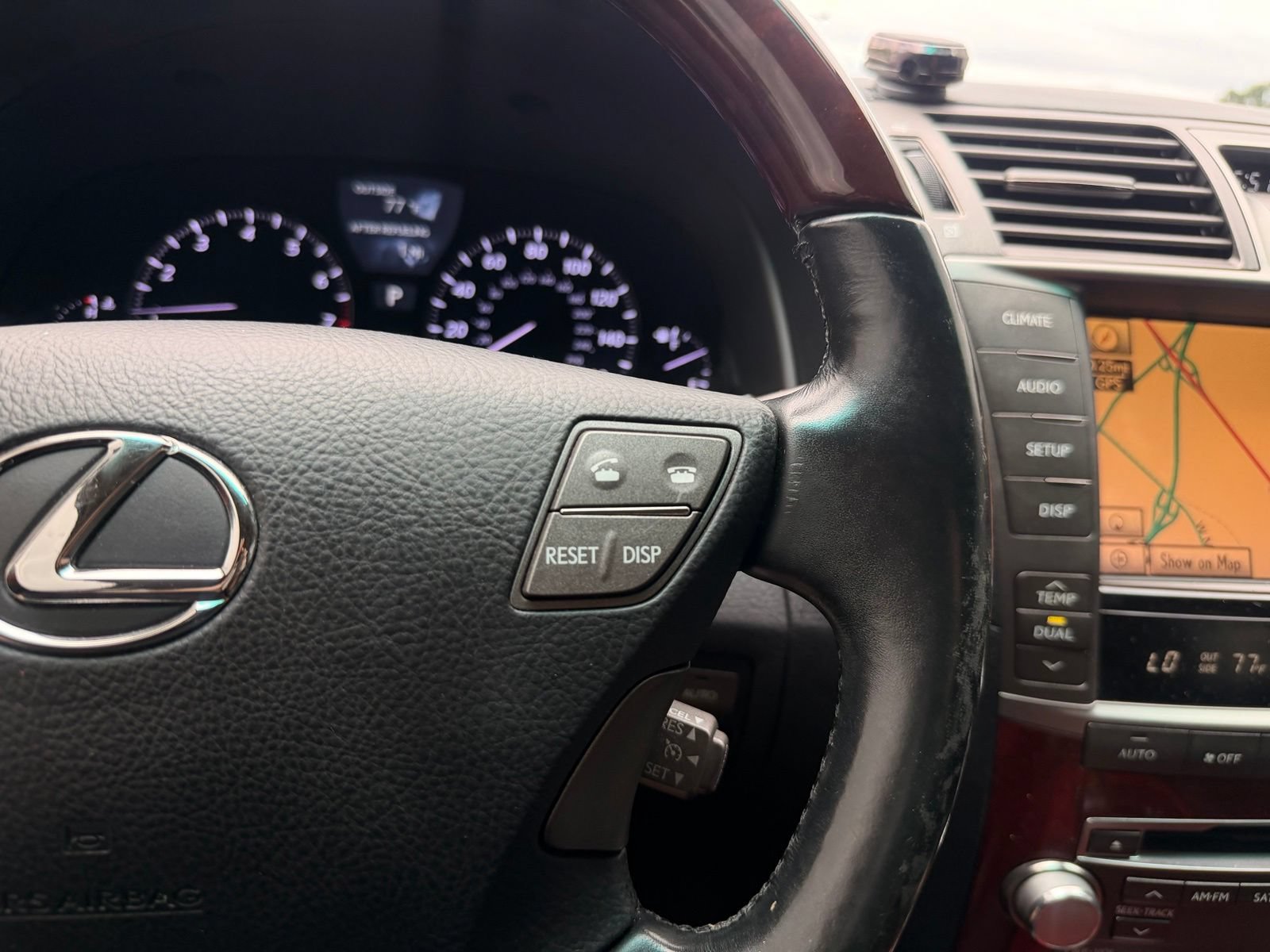 Used 2012 Lexus LS 460 AWD w/ Comfort Pkg image 33