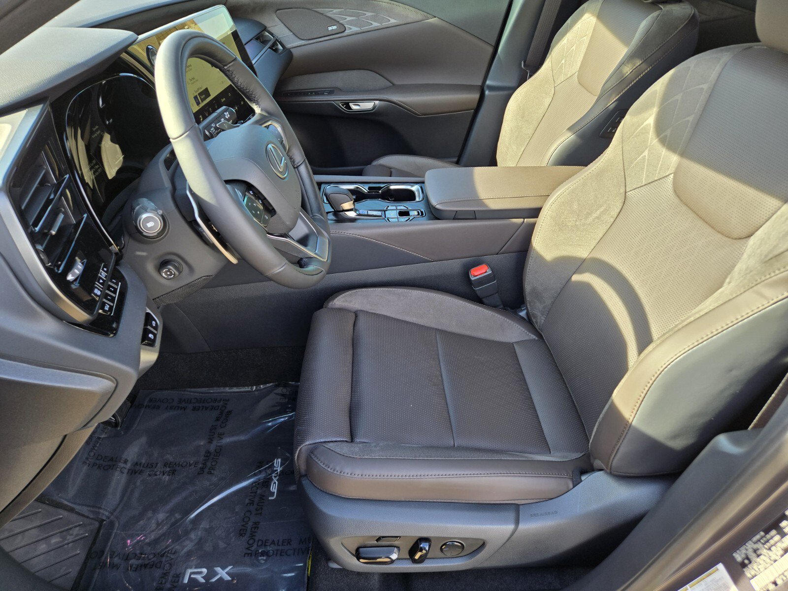 New 2026 Lexus RX 450h AWD image 6