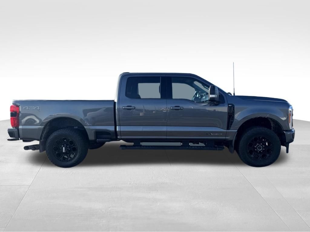 Used 2023 Ford F350 XLT w/ Black Appearance Package AWD/4WD video 2