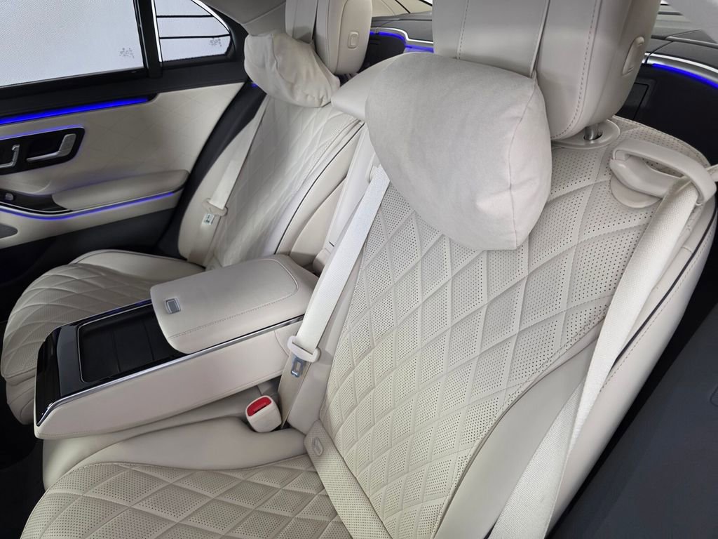 Certified 2023 Mercedes-Benz S 580 4MATIC Sedan image 16