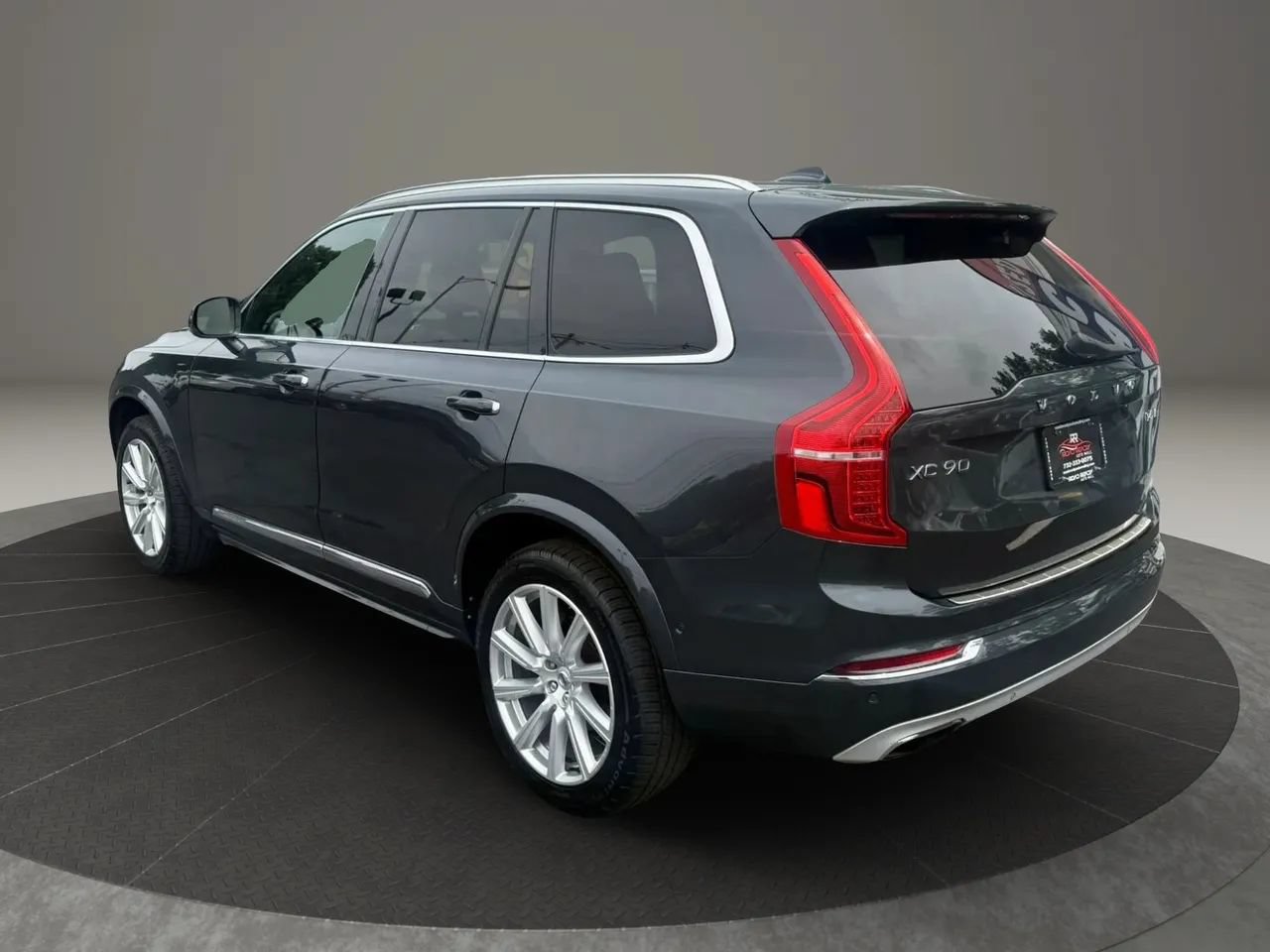 Used 2017 Volvo XC90 T6 Inscription w/ Vision Package AWD/4WD image 9