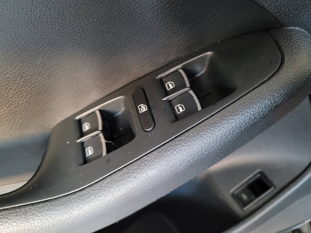 Used 2016 Volkswagen Jetta GLI SEL FWD image 27