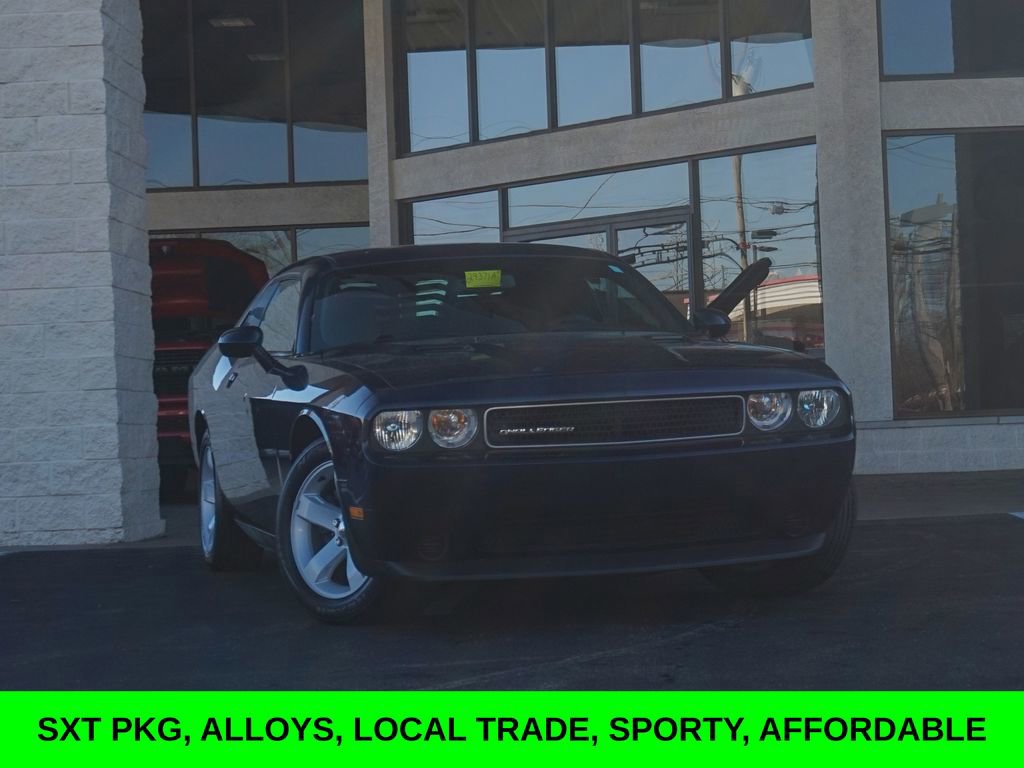 Used 2013 Dodge Challenger SXT