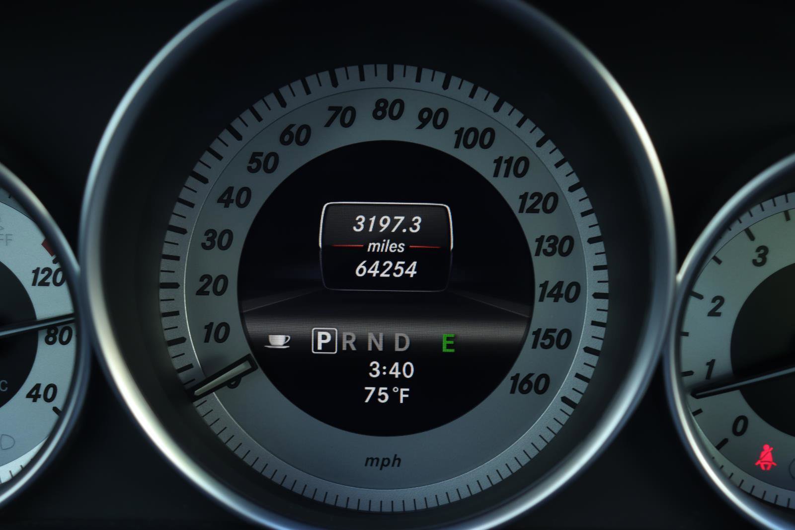 Used 2013 Mercedes-Benz C 250 Luxury image 26