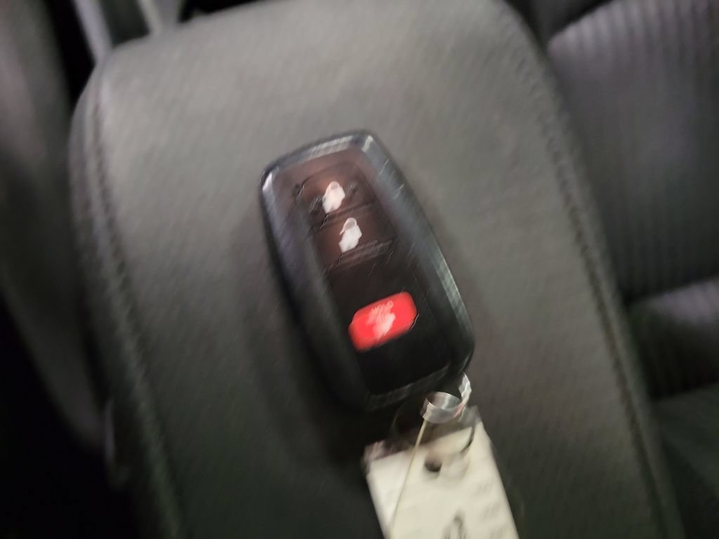 Used 2017 Toyota Prius Two w/ Prius Two Safety Plus Package FWD image 18