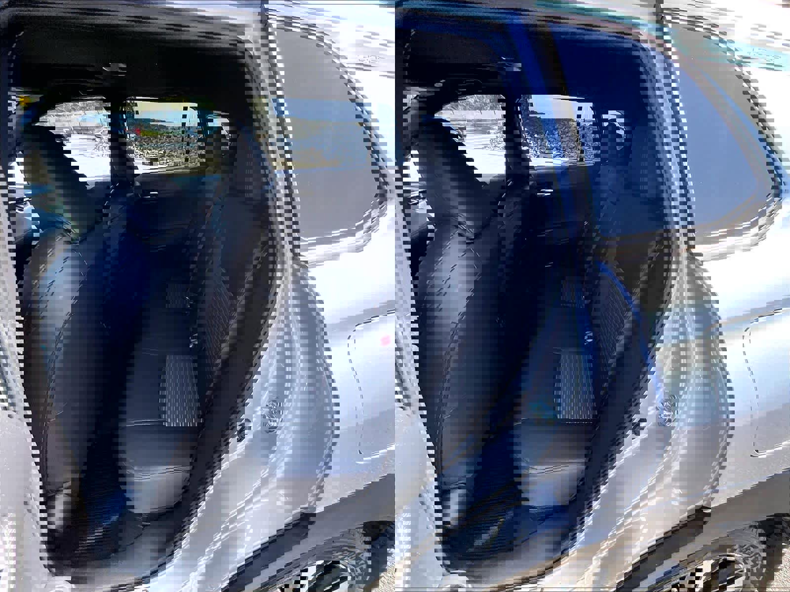 Used 2023 Toyota Corolla Cross XSE w/ Convenience Package image 15