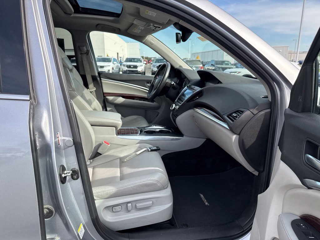 Used 2016 Acura MDX w/ Advance Package AWD/4WD image 46