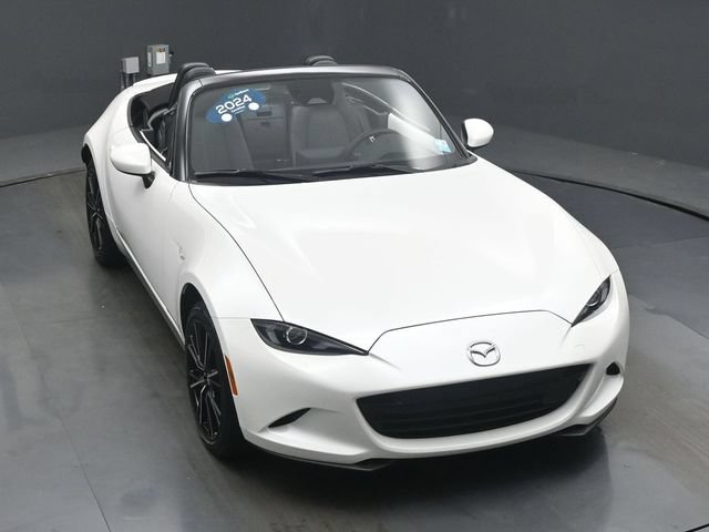 Used 2024 MAZDA MX-5 Miata Grand Touring w/ Weather Package RWD image 46