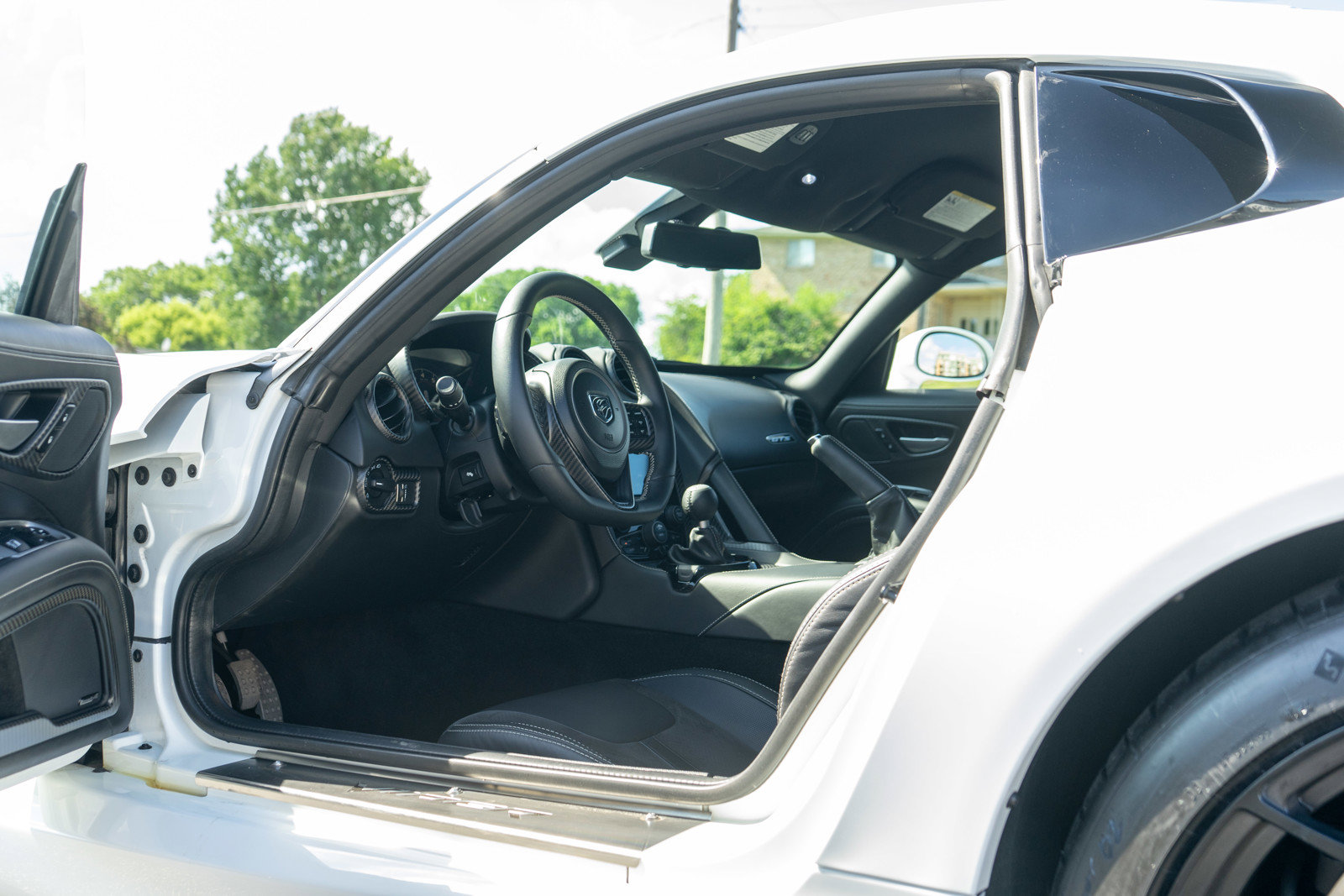 Used 2014 SRT Viper GTS RWD image 11