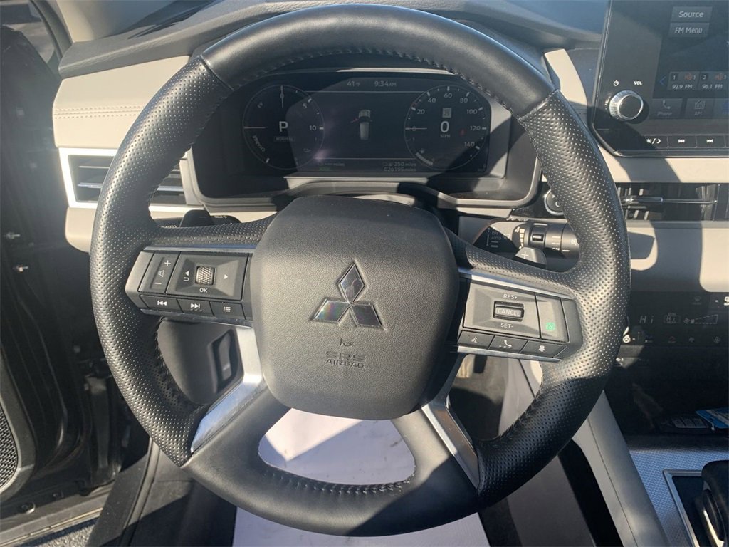 Used 2024 Mitsubishi Outlander SEL image 15