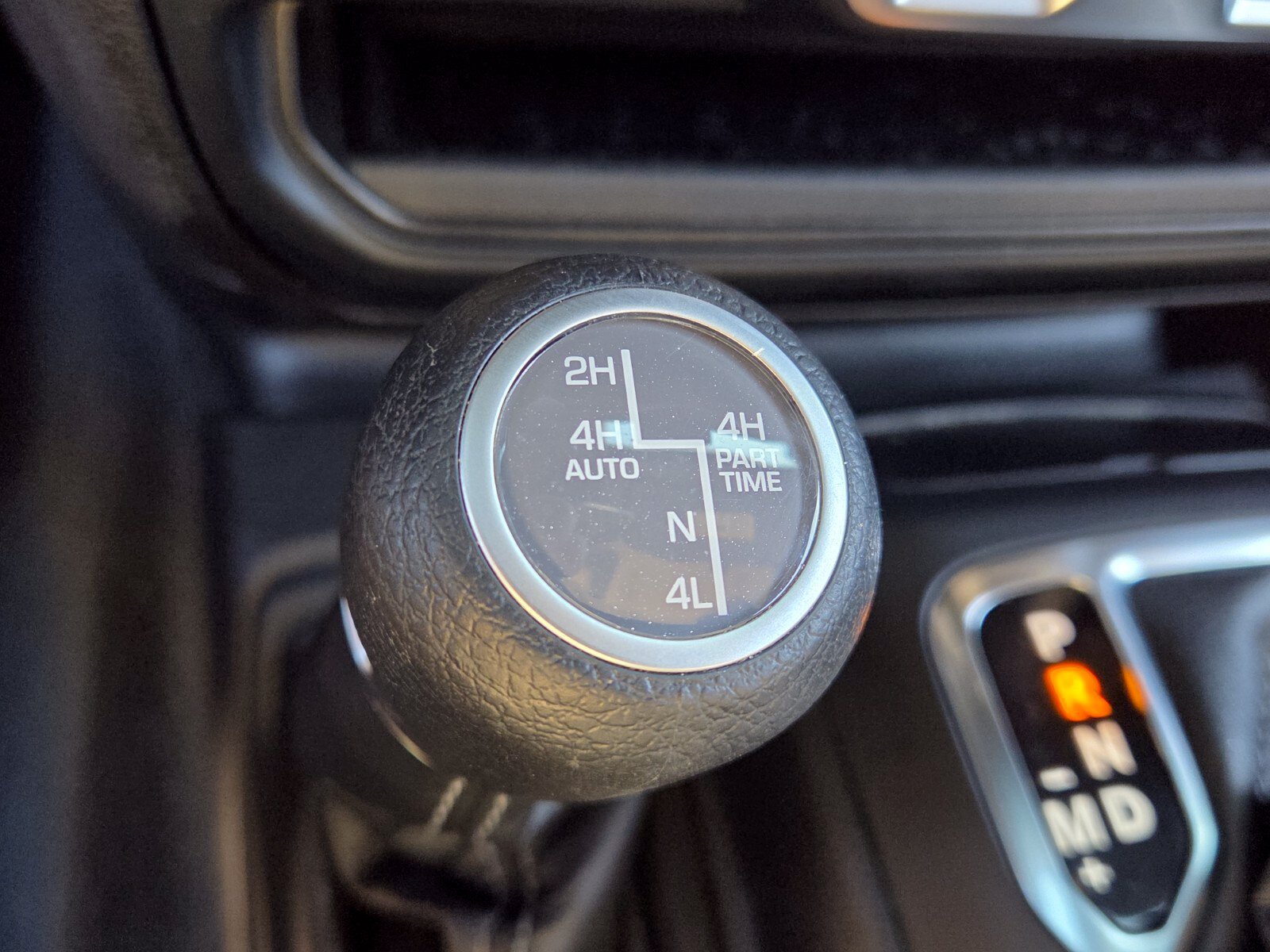 Used 2024 Jeep Wrangler Unlimited Sahara AWD/4WD image 23