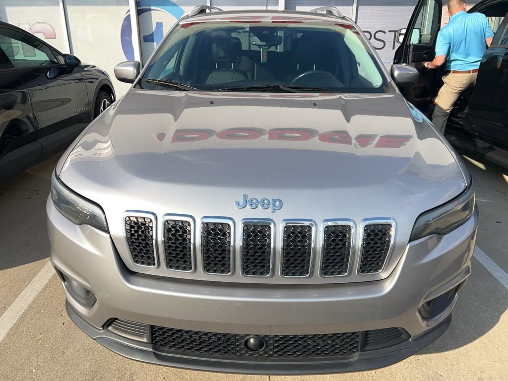 Certified 2021 Jeep Cherokee Latitude Lux w/ Comfort/Convenience Group image 2