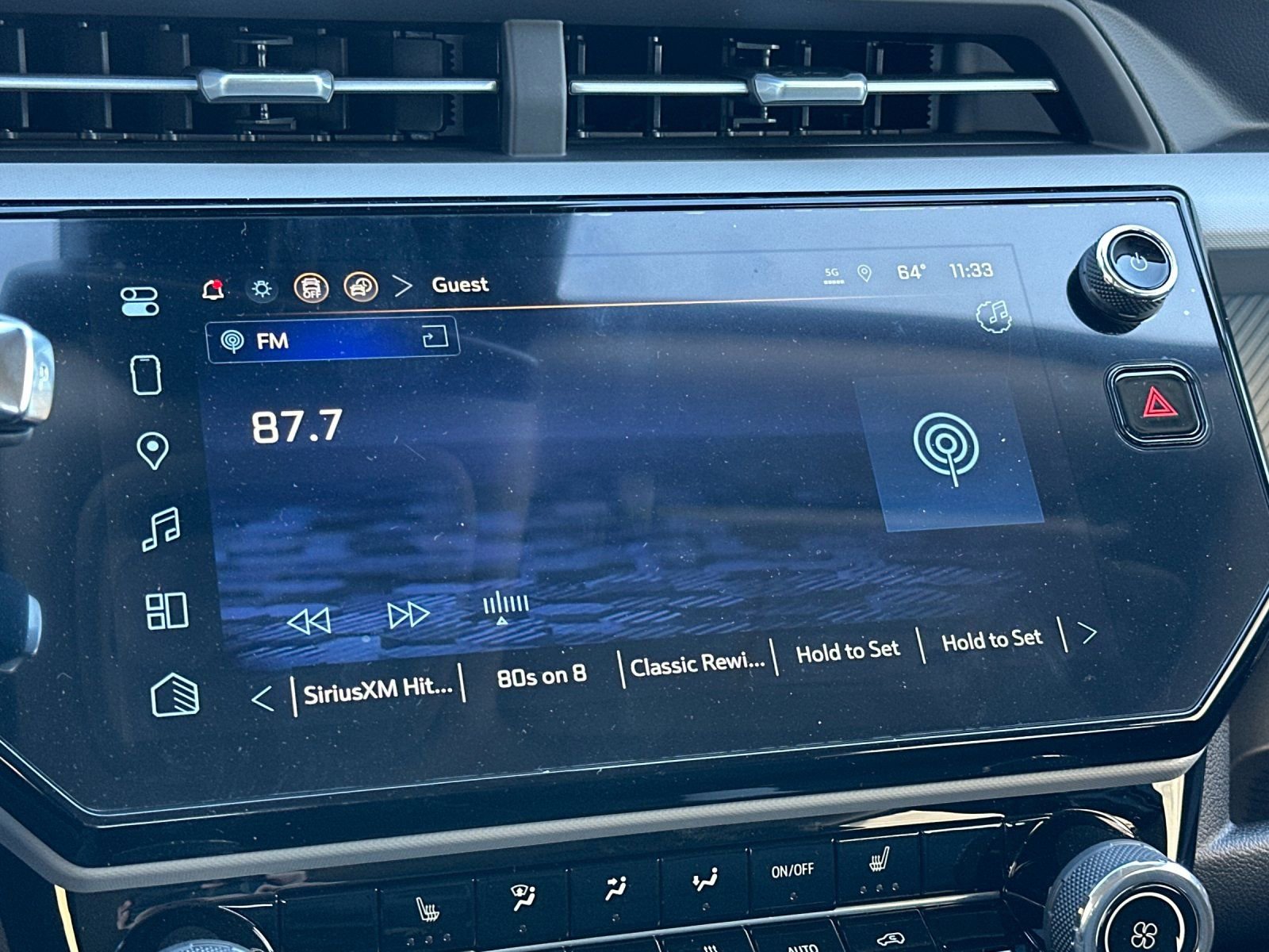 New 2027 Chevrolet Bolt LT w/ Comfort Package image 20