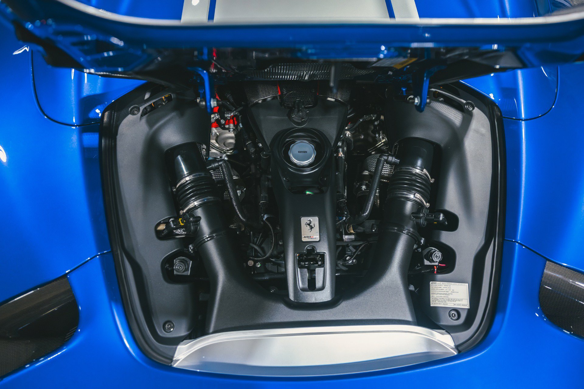 Used 2020 Ferrari 488 Pista Spider RWD image 22