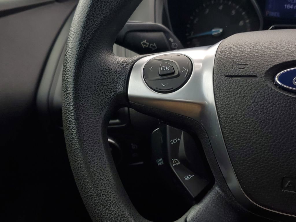 Used 2013 Ford Focus SE image 17