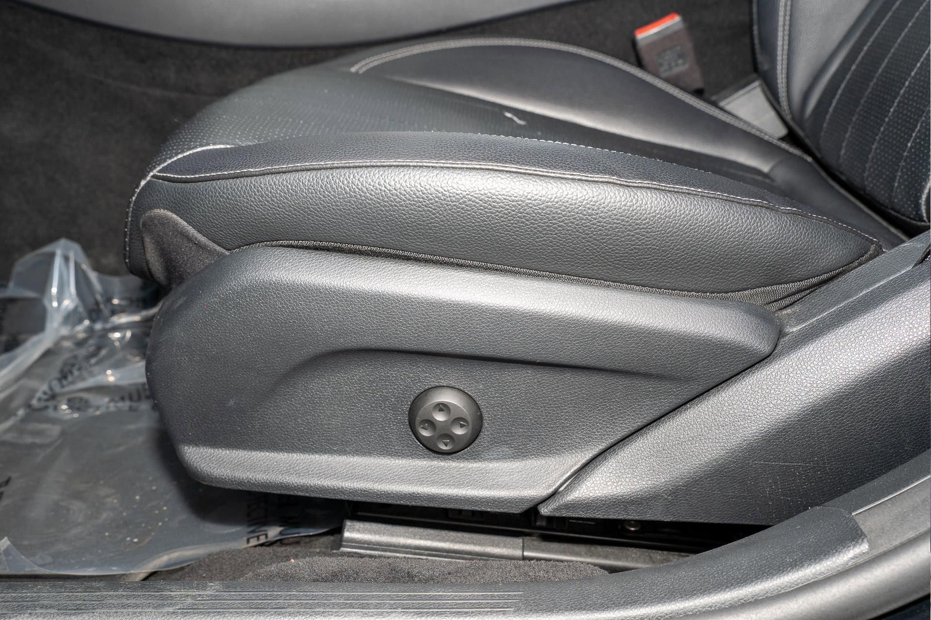 Used 2019 Mercedes-Benz E 300 4MATIC w/ Premium 1 Package image 29