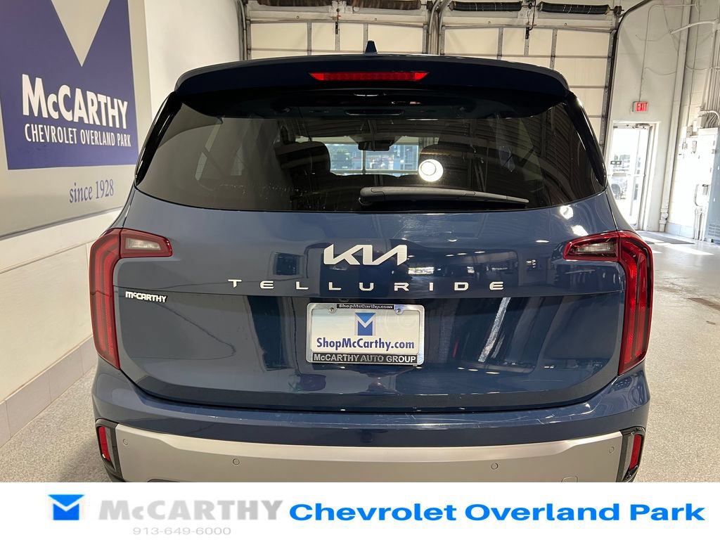 Used 2025 Kia Telluride S FWD image 6