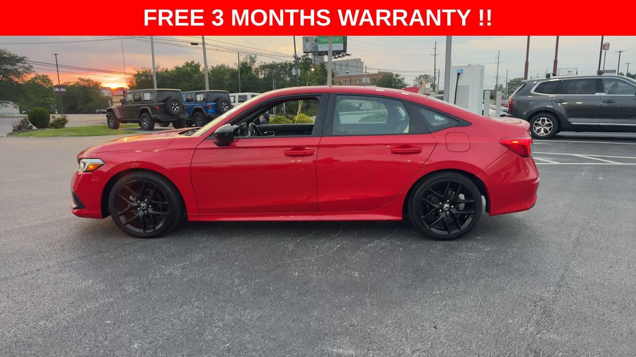 Used 2023 Honda Civic Sport image 5