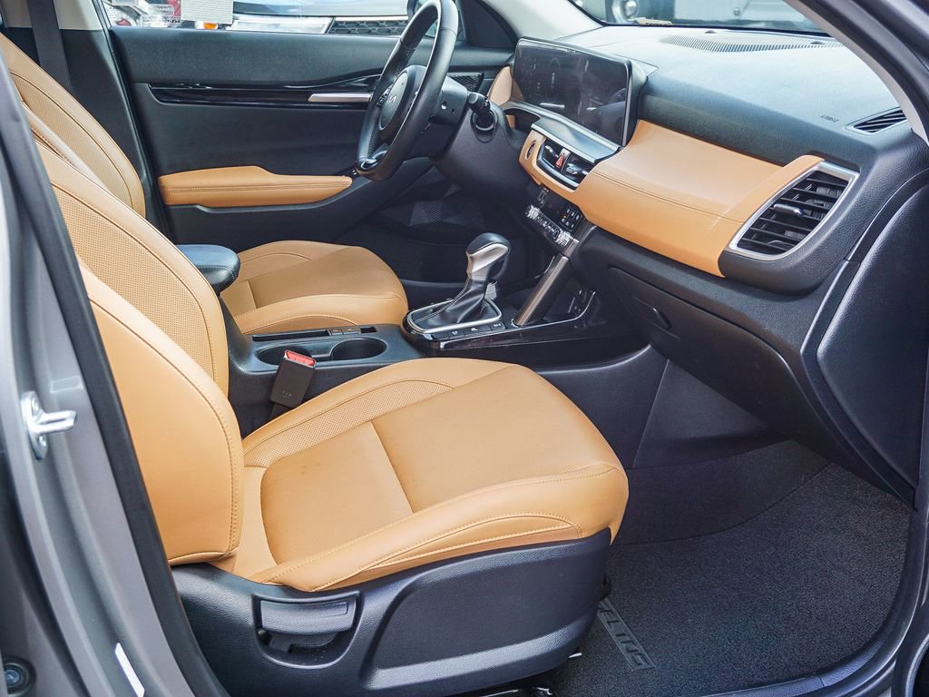 Certified 2024 Kia Seltos SX AWD/4WD image 13